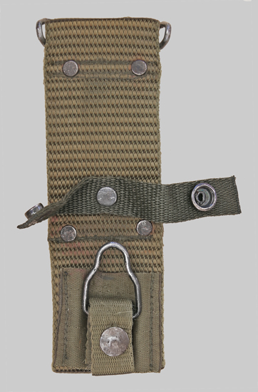 Image of an Argentine Tempex-style FAL bayonet belt frog.