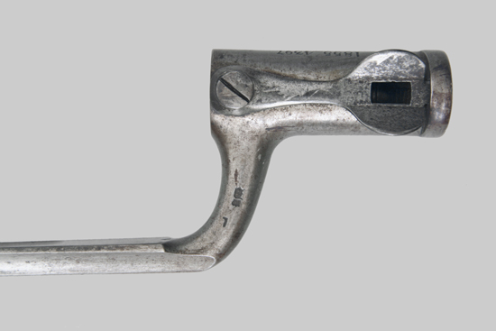 Image of the Kyhl Spring Catch on a Danish M1854 socket bayonet.