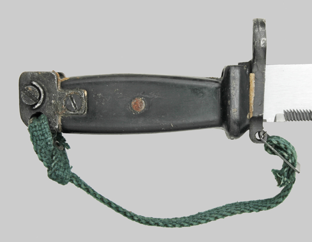 Image of Egyptian AKM Type II Transitional bayonet With Black Grip.