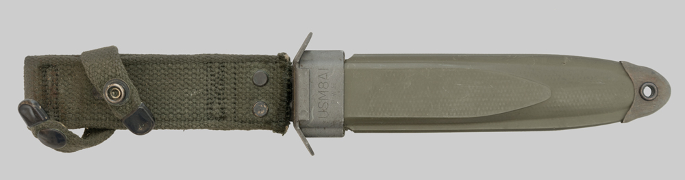 Image of Italian M4 bayonet with wood grips.
