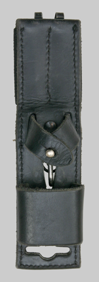 Image of a Lithuanian leather AKM belt frog