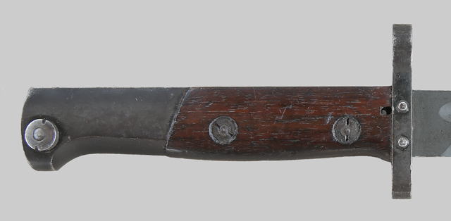 Image of the Peruvian M1935 bayonet.