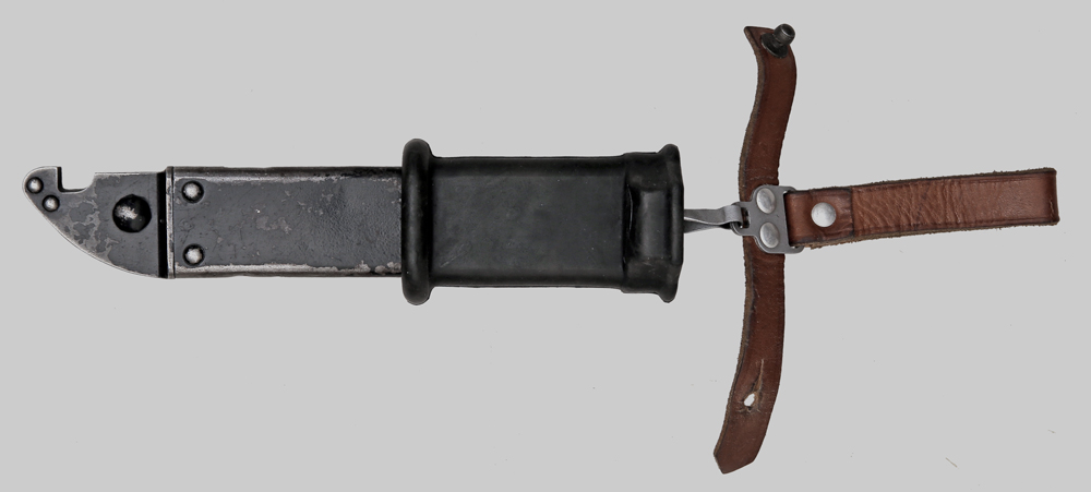 Image of Polish 6H3 (AKM Type I) bayonet with black grip.