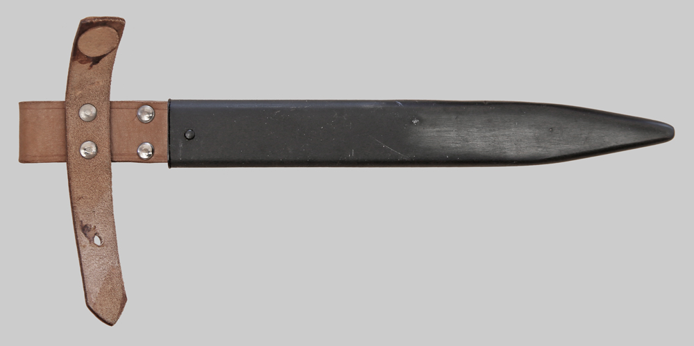 Image of 1970-dated Polish AK47 bayonet.