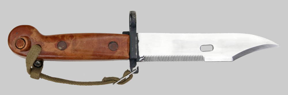 Image of a Ruussian AKM Type I bayonet.