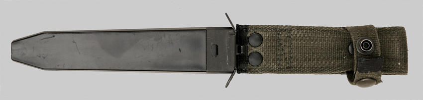 Image of the Swedish m1965 bayonet produced by Carl Eickhorn