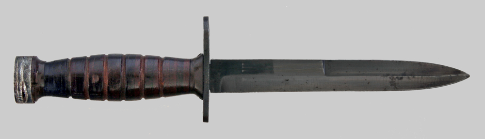 Overall view of commercial M4 bayonet by Kiffe.