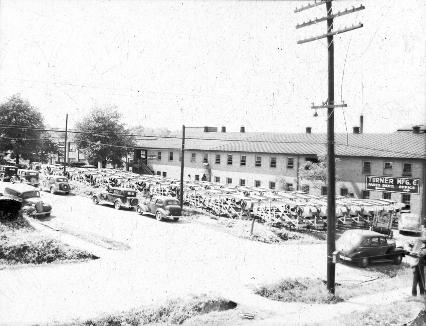 Image of Turner Manufacturing Co. plant in Statesville, NC.